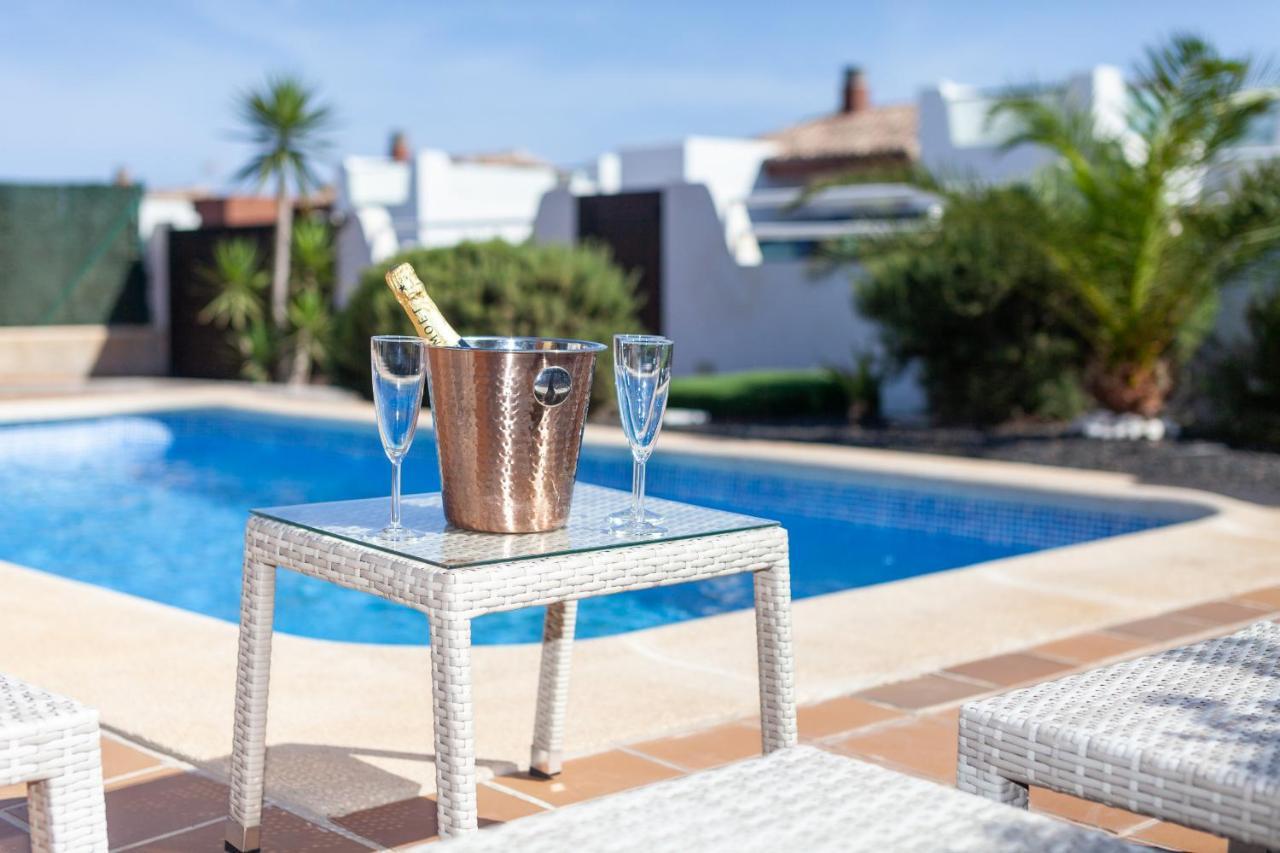 Villa Zafiro 13 Golf Private Pool Caleta De Fuste By Holidays Home Екстер'єр фото