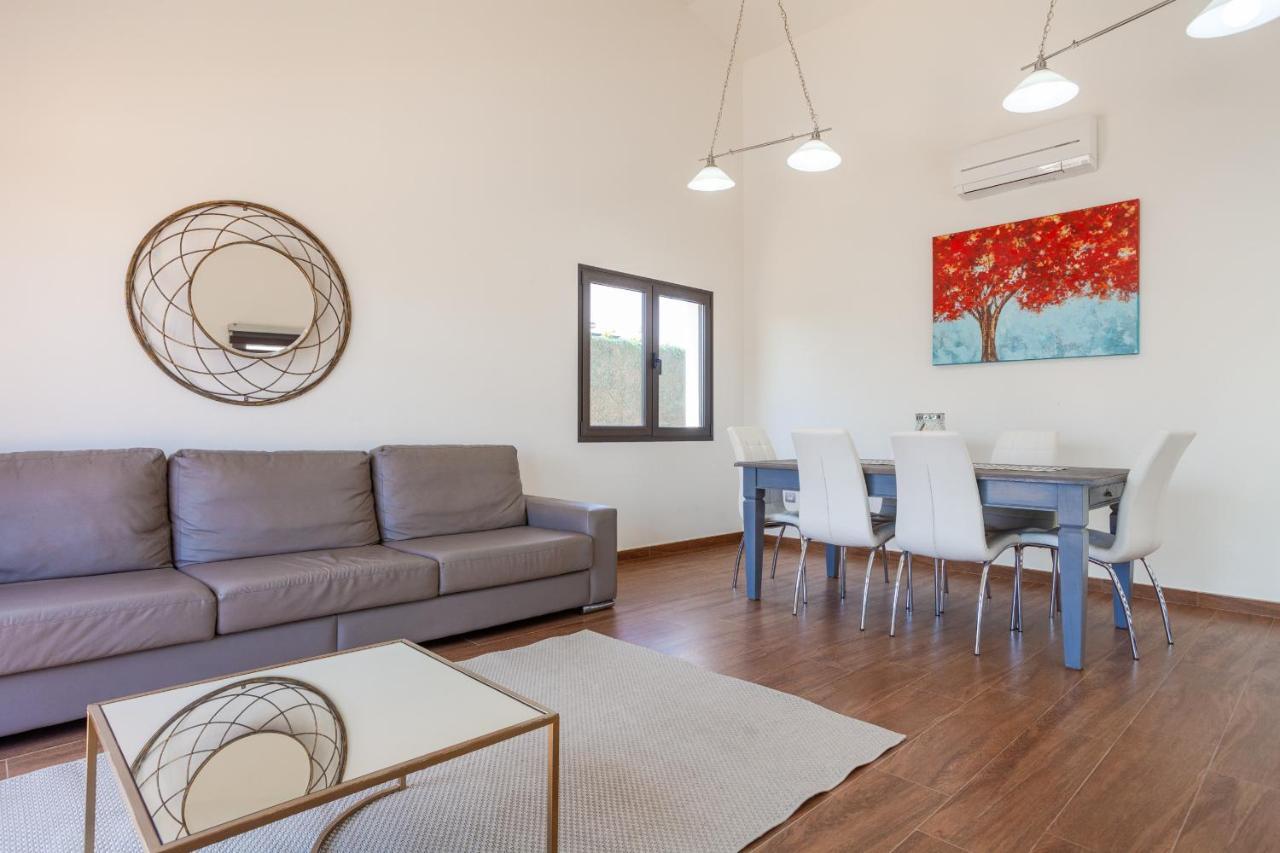 Villa Zafiro 13 Golf Private Pool Caleta De Fuste By Holidays Home Екстер'єр фото